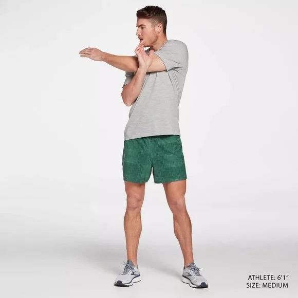 NWT VRST Men's 5” Accelerate Run Short - Picture 3 of 6